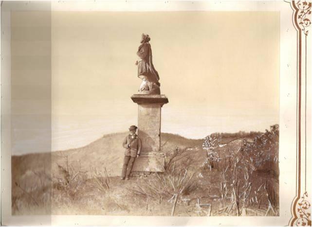 Statuia ciobanului Donath care a salvat Clujul de invazia turcilor ar putea fi mutată la Muzeul Etnografic. Cât costă mutarea