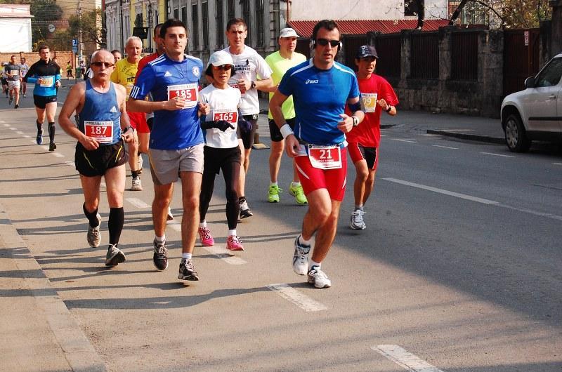 Cros universitar în Parcul Central. Scrimera Ana-Maria Brânză, ambasadorul evenimentului 