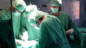 Operaţie cinci în unu la Cluj: se va extirpa o tumoră uriaşă crescută pe limbă VIDEO