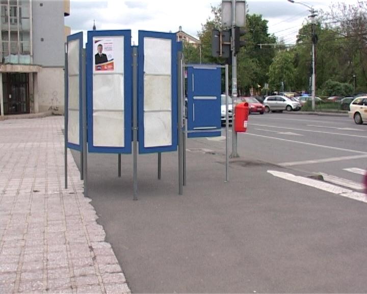 Agenda electorală. Panouri goale la Cluj-Napoca