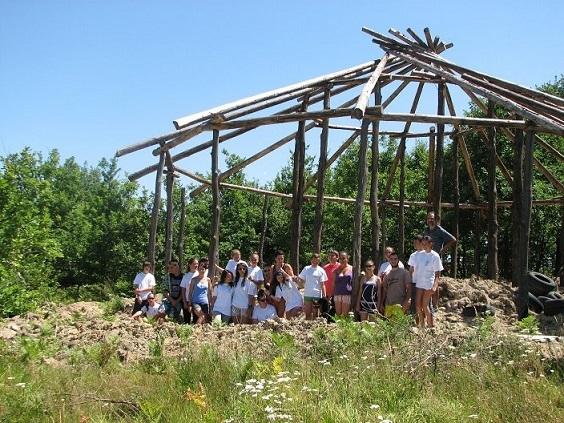 Primul sat ecologic din România se construiește în Apuseni
