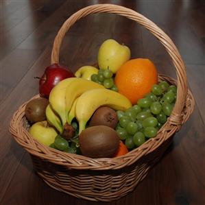 Coşul cu fructe de la birou: afacere prosperă în Occident, acum şi la Cluj (P)