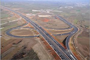 De anul viitor se va introduce taxă pe autostrăzi