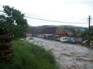 Pericol de inundaţii în bazinul hidrografic Someş-Tisa