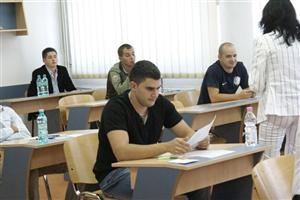 BAC 2014. Candidaţii susţin astăzi proba scrisă la limba română
