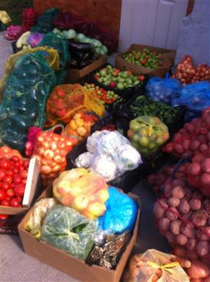 Control al poliţiştilor clujeni: sute de kilograme de legume şi fructe confiscate