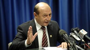 LIVE VIDEO Preşedintele Băsescu face declaraţii de la Summitul NATO