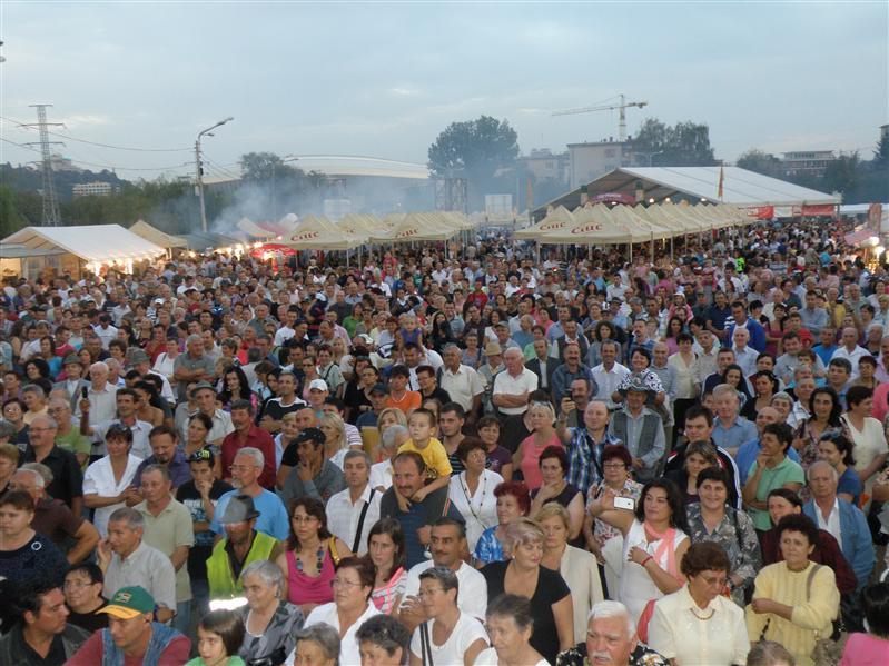 Trupele participante la Septemberfest trimit mesaje clujenilor