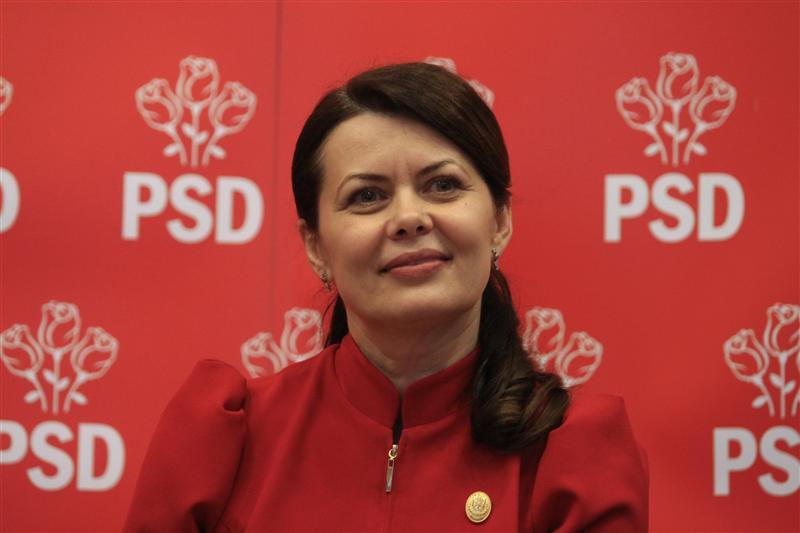 900 de milioane de lei pentru bugetarii cu salarii tăiate în 2010