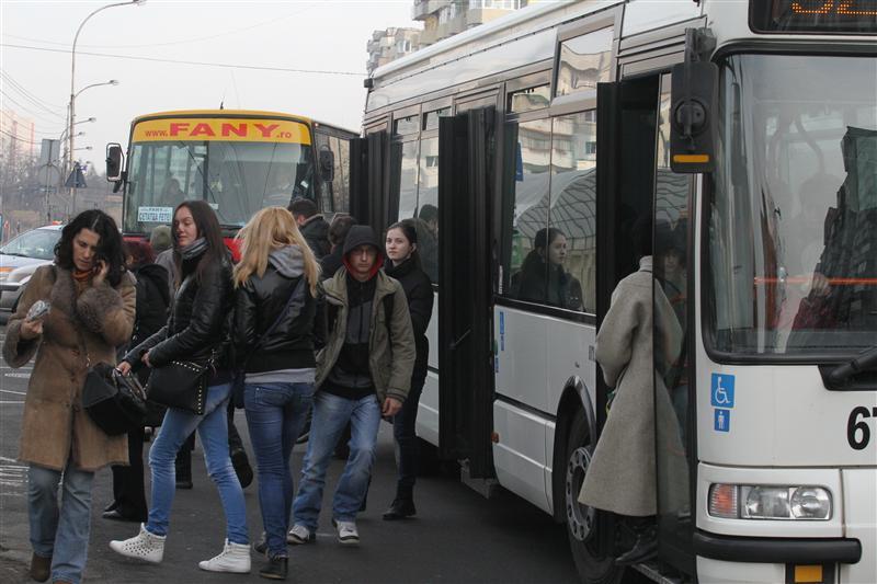 Cartierul nedreptăţit. Petiţie pentru transport public pe zeci de străzi clujene