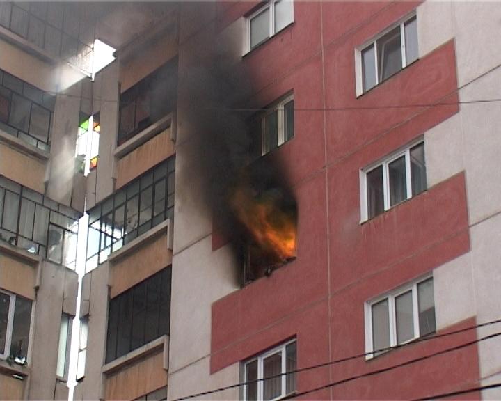Incendiu cu două victime, la un apartament din Cluj