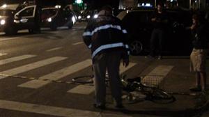 Şoferilor nu le pasă de cei care circulă pe două roţi. Încă un biciclist, băgat în spital