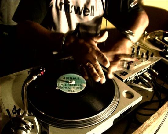 Muzica hip-hop ar putea fi folosită în tratarea unor boli psihice