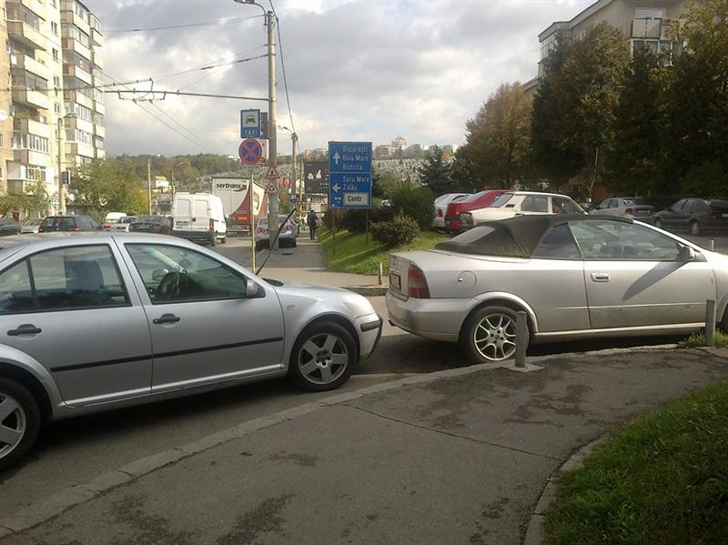RUPE-ŢI PERMISUL: Parcare a la Mănăştur