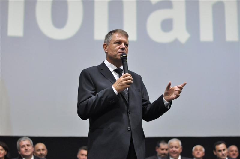 Dosarul de incompatibilitate al lui Iohannis se judecă după al doilea tur al alegerilor