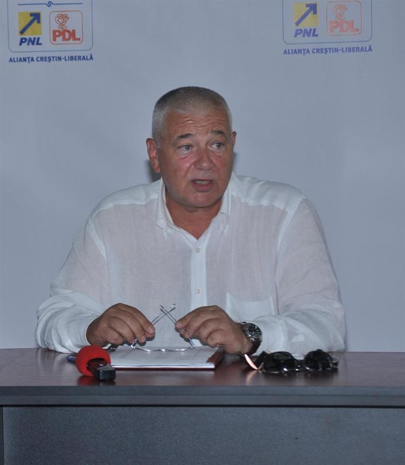 Senatorul Marius Nicoară, dat pe mâna procurorilor