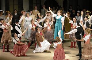 Poveste de dragoste cu suişuri şi coborâşuri, în prima operetă din acest an de la Opera Maghiară