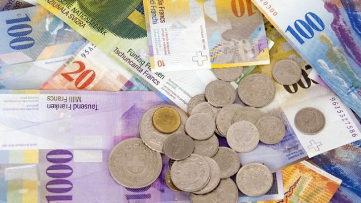 Vâlcov: Banca Naţională trebuie să se implice mai mult în problema creditelor în franci, cu soluţii