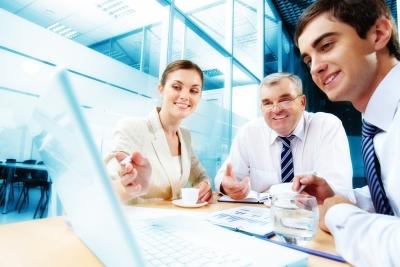 Tinerii, sprijiniţi pentru un start în forţă în propriul business. Cluj Innovation Park deschide un incubator de afaceri