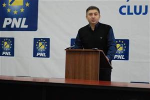 Alin Tişe îi cere lui Varujan Vosganian să demisioneze din PNL
