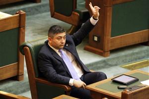 PNL Cluj va cere în instanţă demiterea migratorilor lui Ponta