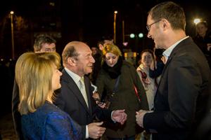 Băsescu şi fostul procuror Lele, la premiera filmului 