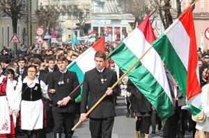 Ziua Maghiarilor de Pretutindeni blochează traficul din Cluj. Restricţiile de circulaţie