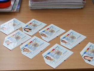 Locuitorii din Cojocna îşi pot face buletine la ei acasă 