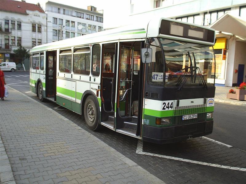 Modificări în transportul public: se suplimentează numărul de autobuze de pe o linie și se schimbă orarul alteia