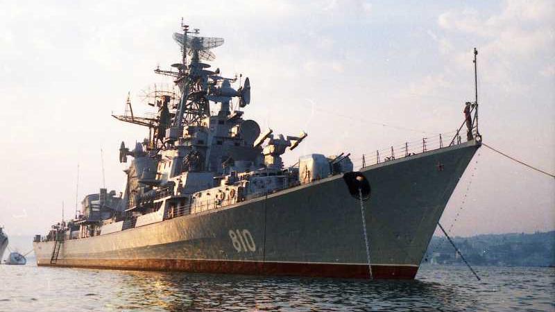 Nave militare ruse efectuează exerciţii de luptă în Oceanul Pacific