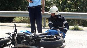 Motociclist, grav rănit de un şofer aiurit în intersecţia accidentelor