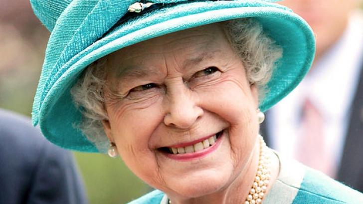 Regina Elizabeth a II-a sărbătoreşte marţi, în familie, împlinirea vârstei de 89 de ani