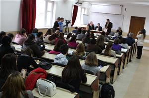 Studenţii din centrele universitare din toată lumea se reunesc la Cluj. Punctul forte: concurs de antreprenoriat cu premii