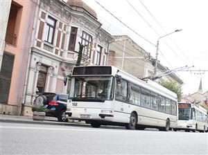 Circulaţia mijloacelor de transport în comun, blocată din diverse motive. Care sunt acestea