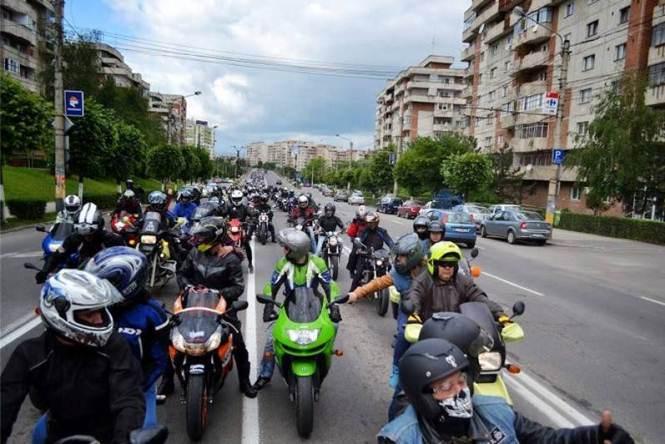 Paradă pe motoare, sâmbătă, la Cluj 
