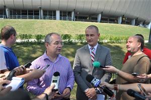 Seplecan şi Boc fac un apel disperat către Ministerul Fondurilor Europene în criza gunoaielor. „Din 10 iulie se sistează şi depozitarea la Alba Iulia
