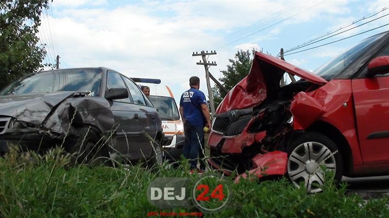 Femeie însărcinată, rănită într-un accident de circulaţie VIDEO