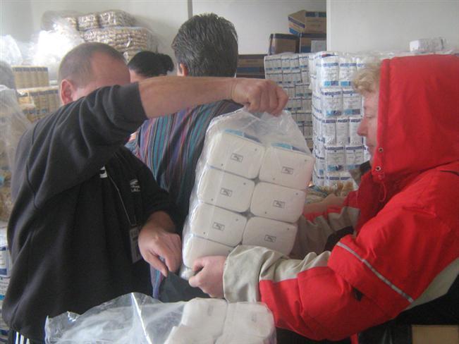 Donaţiile făcute de clujeni pentru familiile nevoiaşe din Ucraina au ajuns la destinaţie