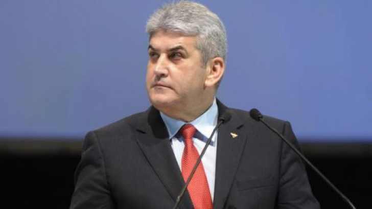 Gabriel Oprea susţine că legea pensiilor militarilor este un demers reparatoriu