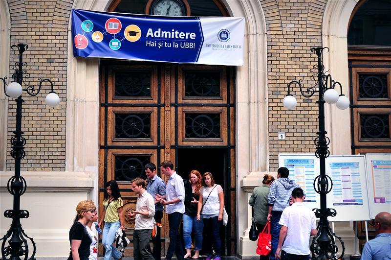 Admitere de toamnă: câte locuri sunt disponibile la cea mai mare universitate din ţară