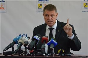 Iohannis, după trimiterea în judecată a lui Ponta: Imaginea României are foarte mult de suferit