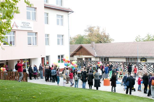 Spectacolul caritabil pentru copiii cu autism din Cluj. Cine concertează 