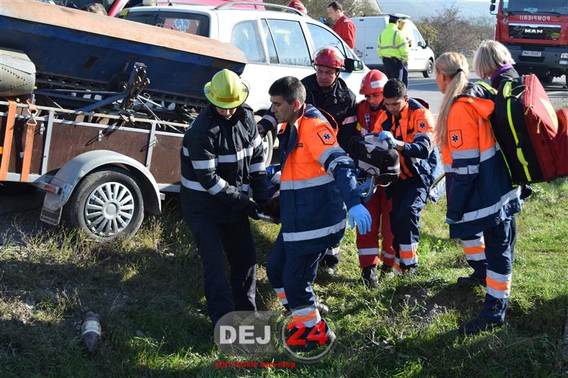 Femeie însărcinată, rănită într-un accident VIDEO