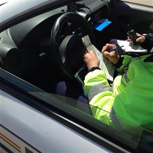 Şofer clujean, cercetat pentru săvârşirea a două infracţiuni rutiere