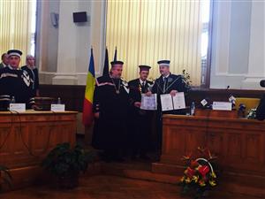 Vicepremierul Vasile Dâncu, distins de UBB “M-am născut a doua oară în această universitate”
