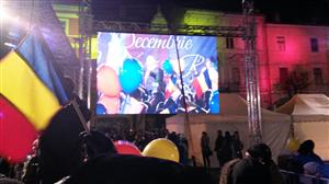 S-au aprins luminile de sărbători în Cluj-Napoca GALERIE FOTO
