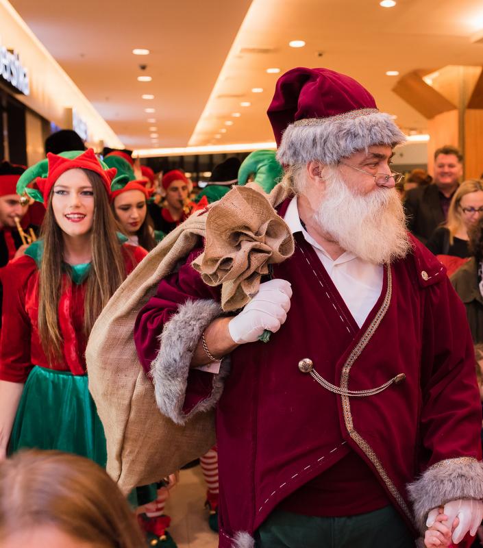 Copiii sunt invitați la Parada lui Moș Crăciun, din Iulius Mall Cluj (P)