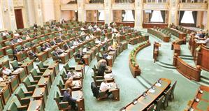 Comisiile de buget au aprobat majorarea bugetelor Camerei Deputaţilor şi Senatului