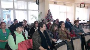 Peste 400 de persoane din mediul rural, din regiunile Nord-Vest, Centru şi Vest, instruite în meserii precum bucătar, lucrător în comerţ sau designer de pagini web (P)