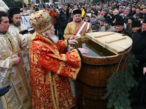 Boboteaza şi Sfântul Ioan marchează sfârşitul sărbătorilor dedicate Naşterii Mântuitorului